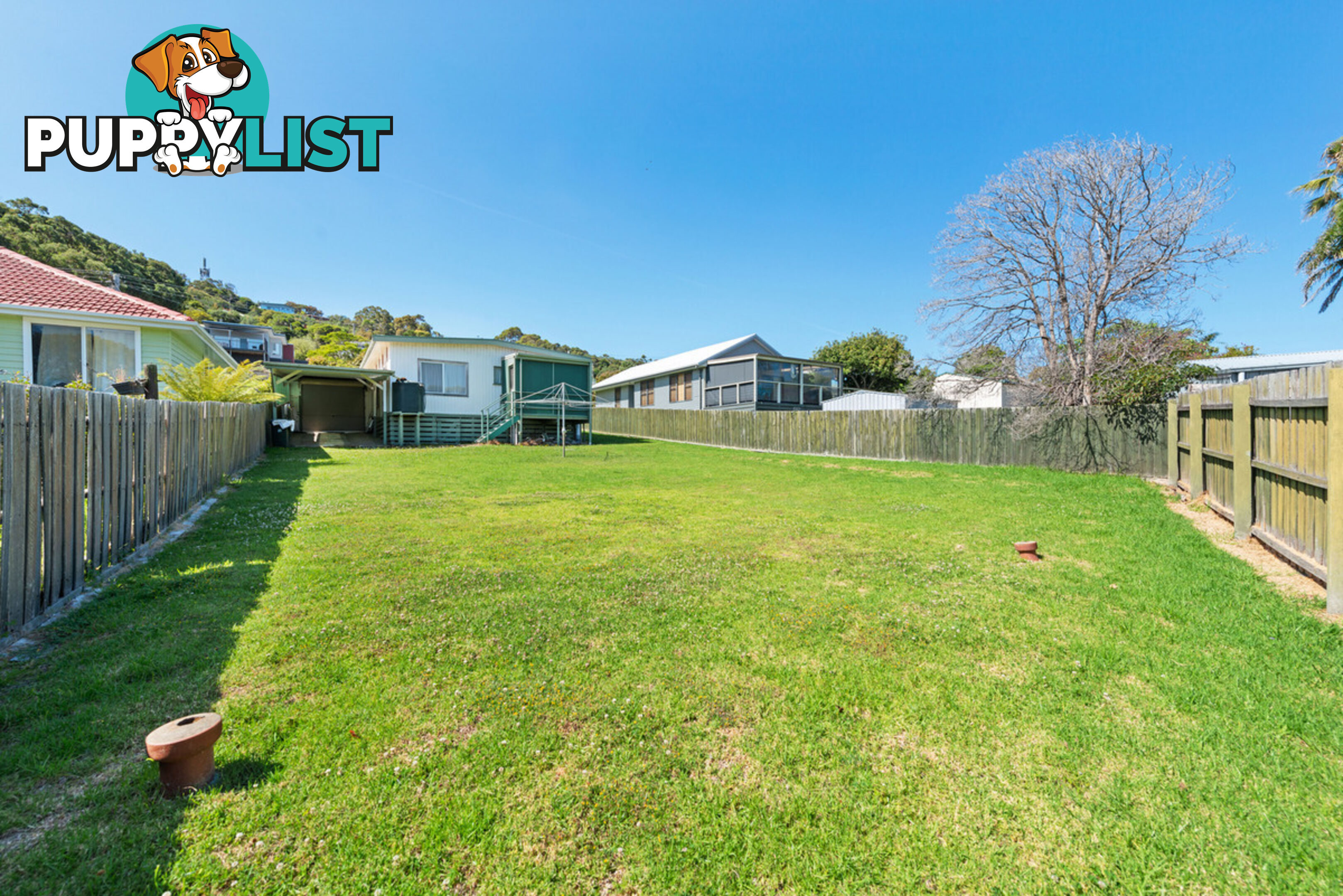 16 Robin Street LAKES ENTRANCE VIC 3909