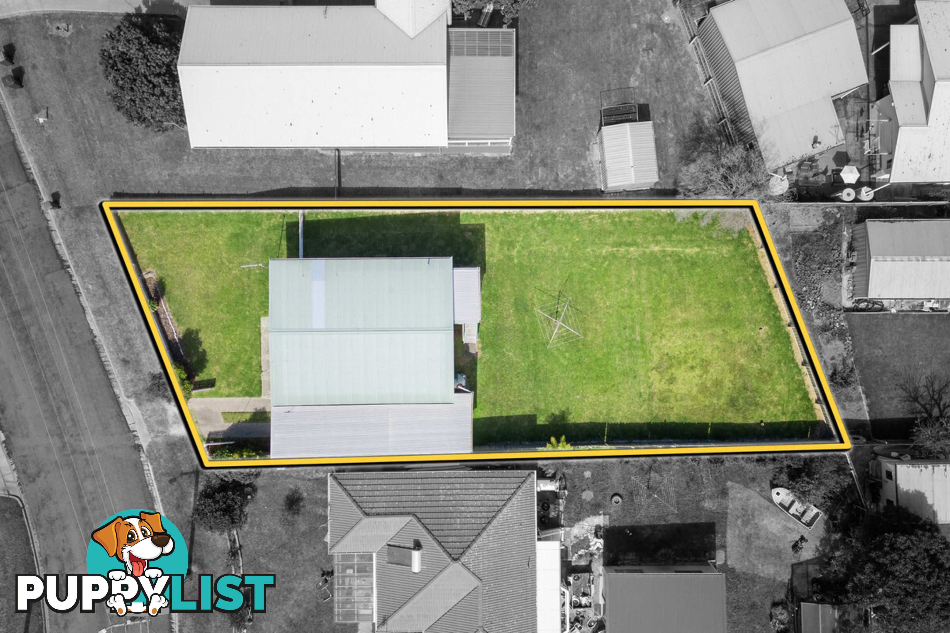 16 Robin Street LAKES ENTRANCE VIC 3909