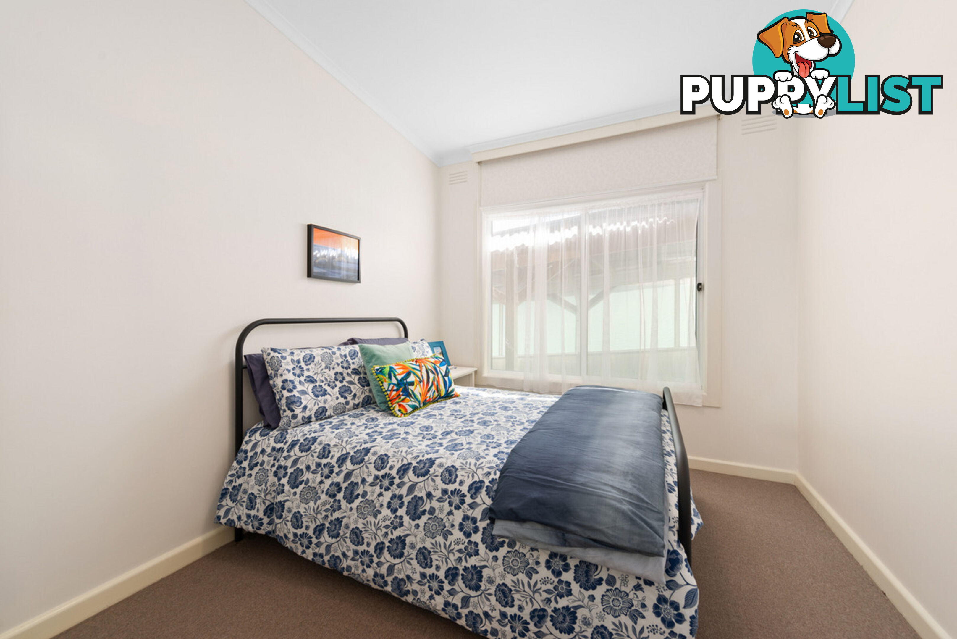 16 Robin Street LAKES ENTRANCE VIC 3909