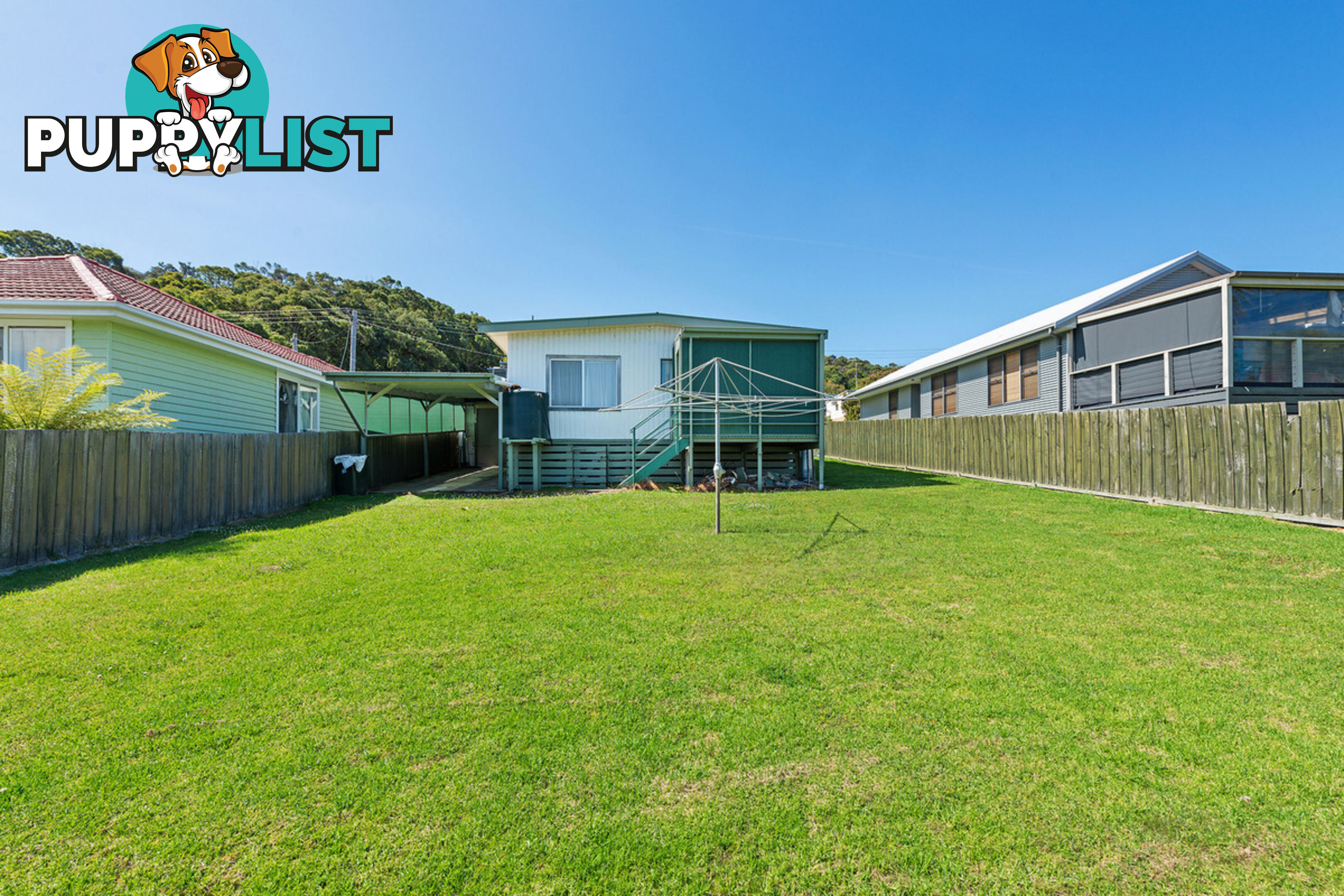 16 Robin Street LAKES ENTRANCE VIC 3909