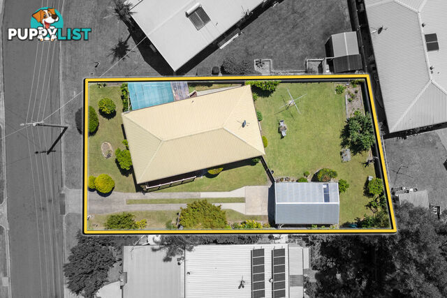 10 Hardie Street LAKES ENTRANCE VIC 3909