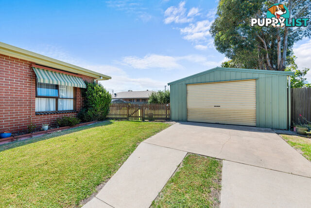 10 Hardie Street LAKES ENTRANCE VIC 3909