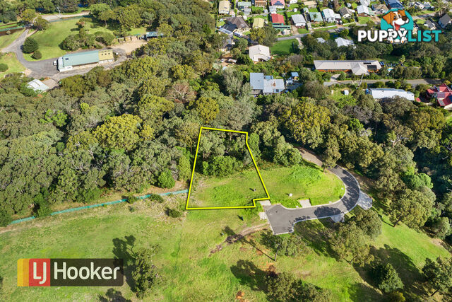 12 Alieca Rise LAKES ENTRANCE VIC 3909