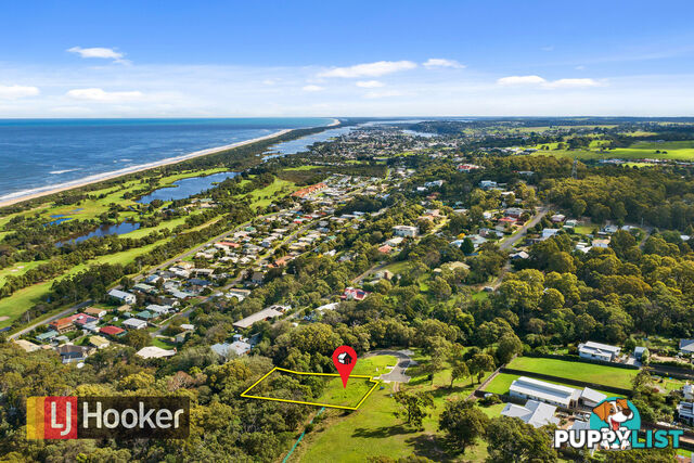 12 Alieca Rise LAKES ENTRANCE VIC 3909