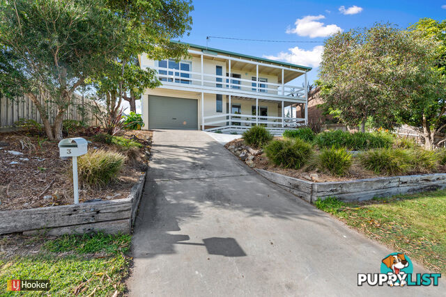 3 Uplands Avenue LAKES ENTRANCE VIC 3909