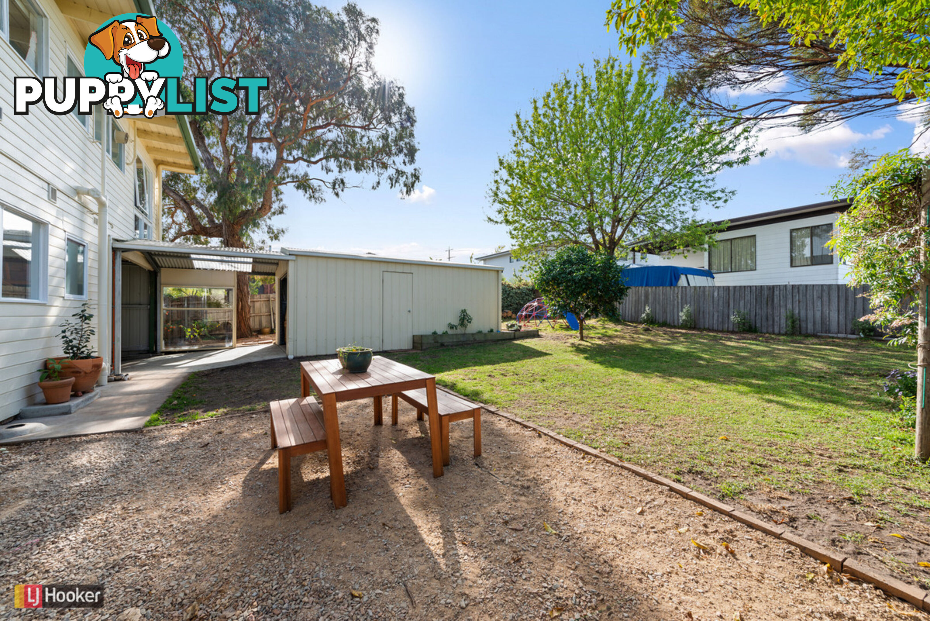 3 Uplands Avenue LAKES ENTRANCE VIC 3909