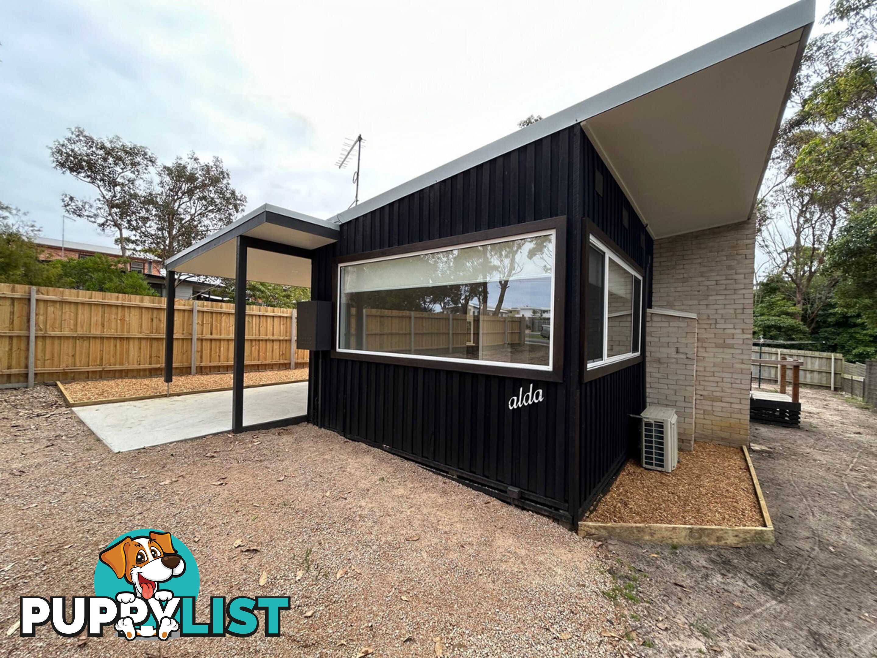 543 Lake Tyers Beach Road LAKE TYERS BEACH VIC 3909