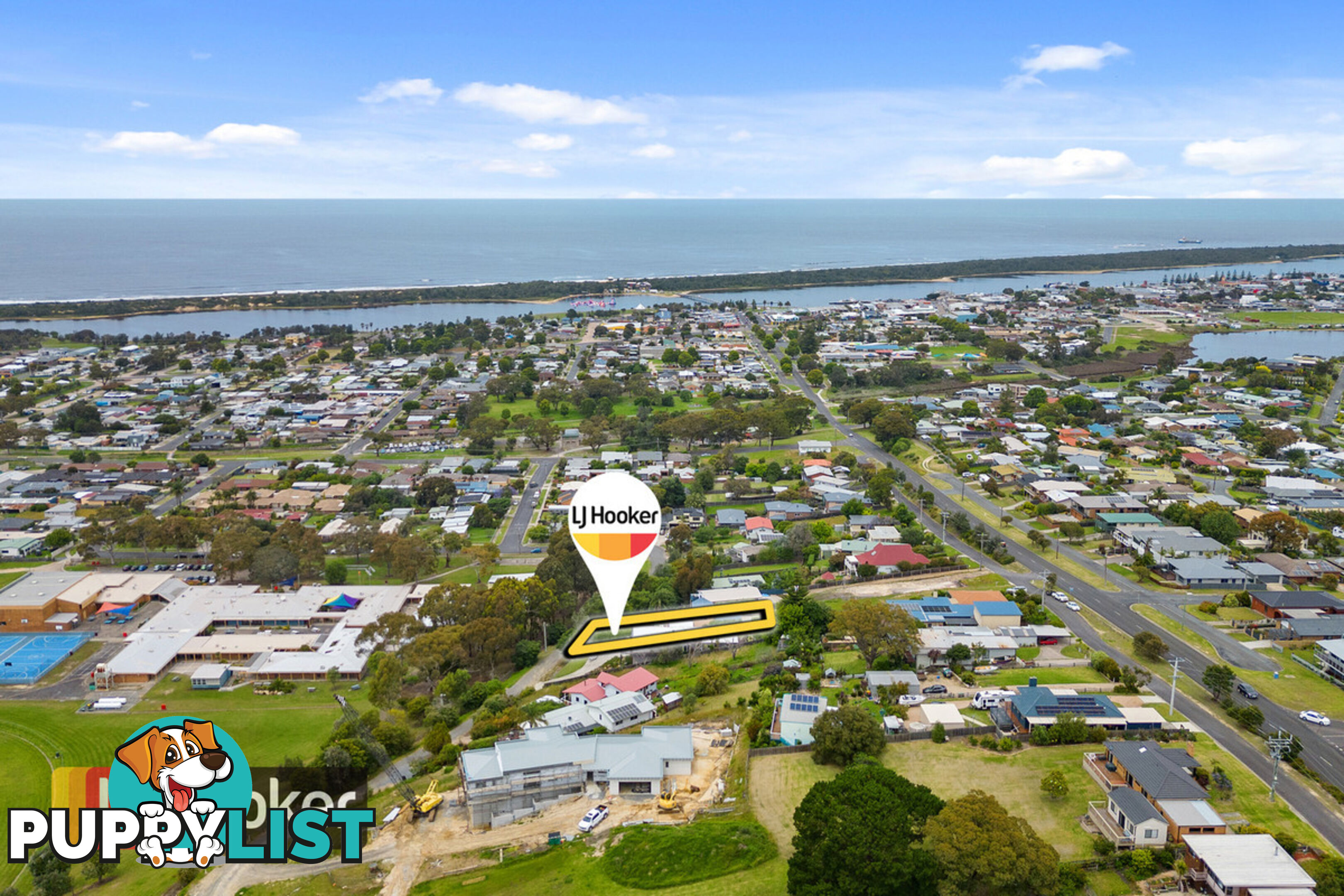 13 Outlook Avenue LAKES ENTRANCE VIC 3909