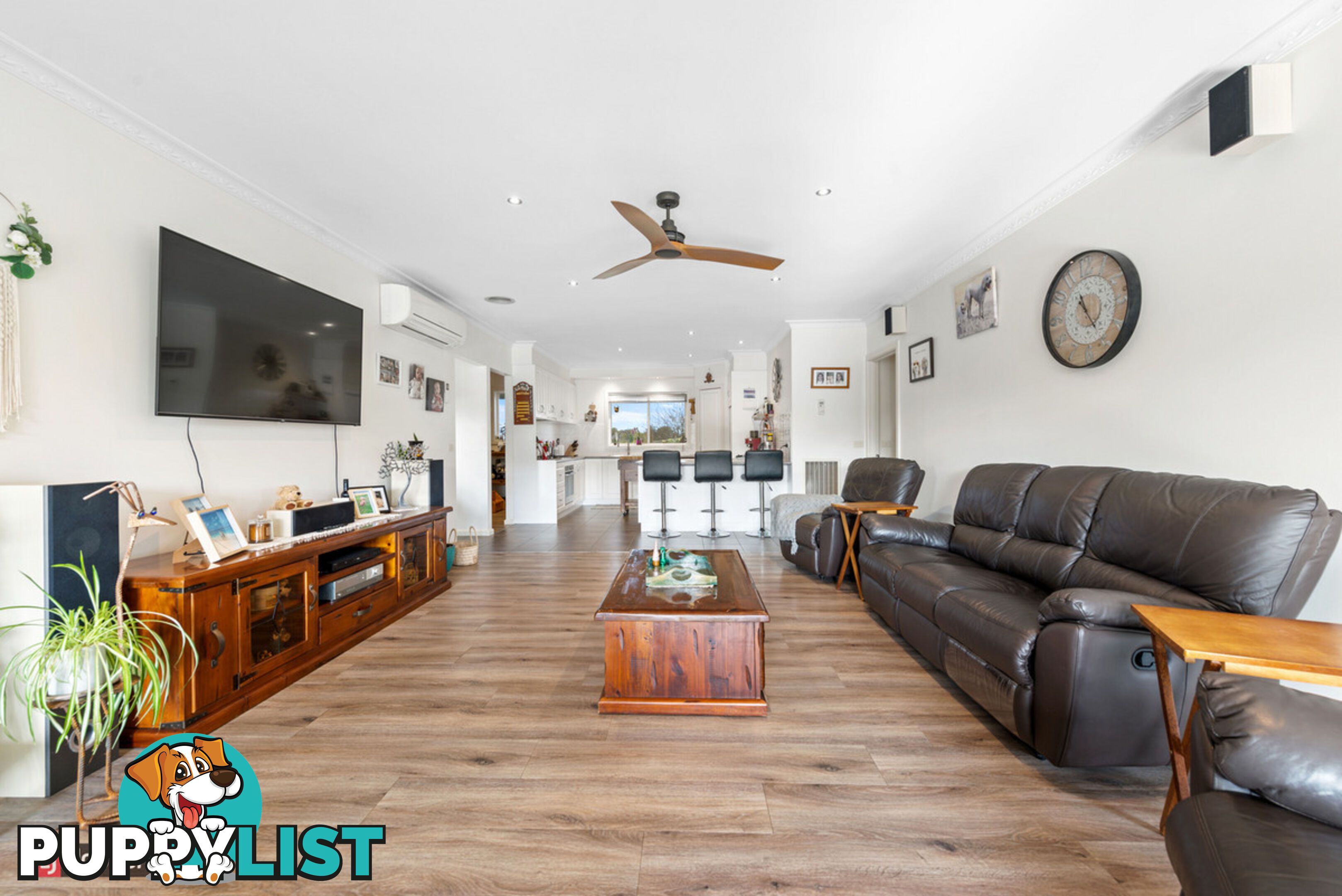 25 Tranquil Court LAKES ENTRANCE VIC 3909