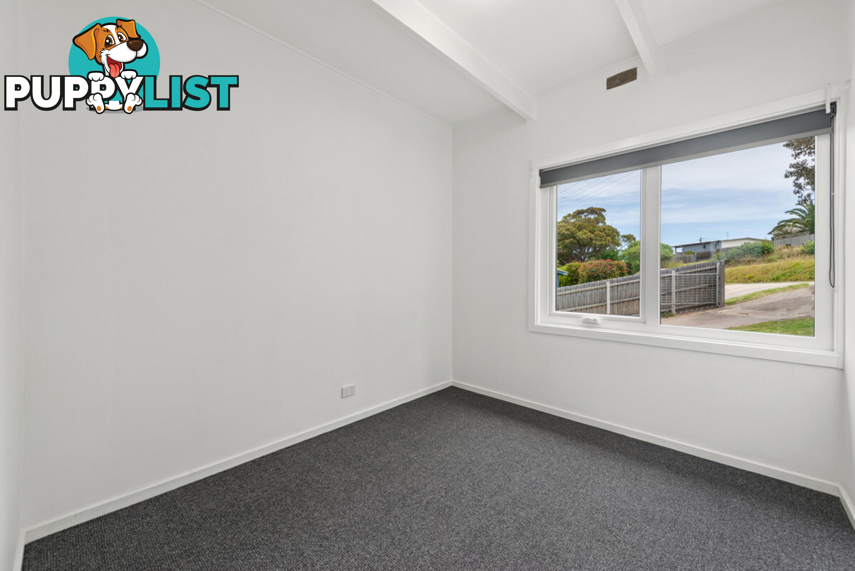 102 Myer Street LAKES ENTRANCE VIC 3909