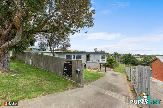 102 Myer Street LAKES ENTRANCE VIC 3909