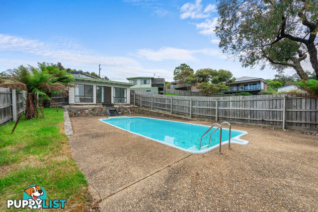 102 Myer Street LAKES ENTRANCE VIC 3909