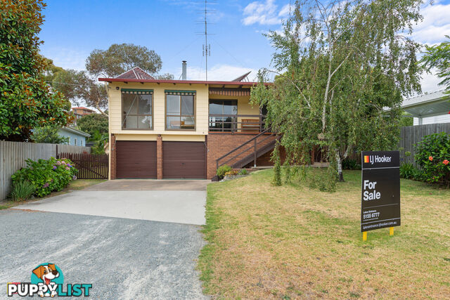 6 Tanjil Grove LAKES ENTRANCE VIC 3909