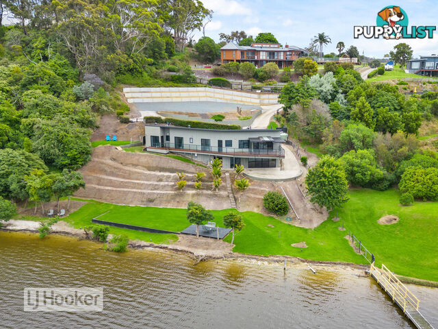 4 Cabarita Point KALIMNA VIC 3909