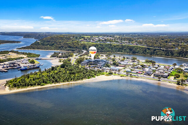 405/1 Esplanade LAKES ENTRANCE VIC 3909