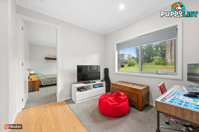 149 Ostlers Road LAKES ENTRANCE VIC 3909