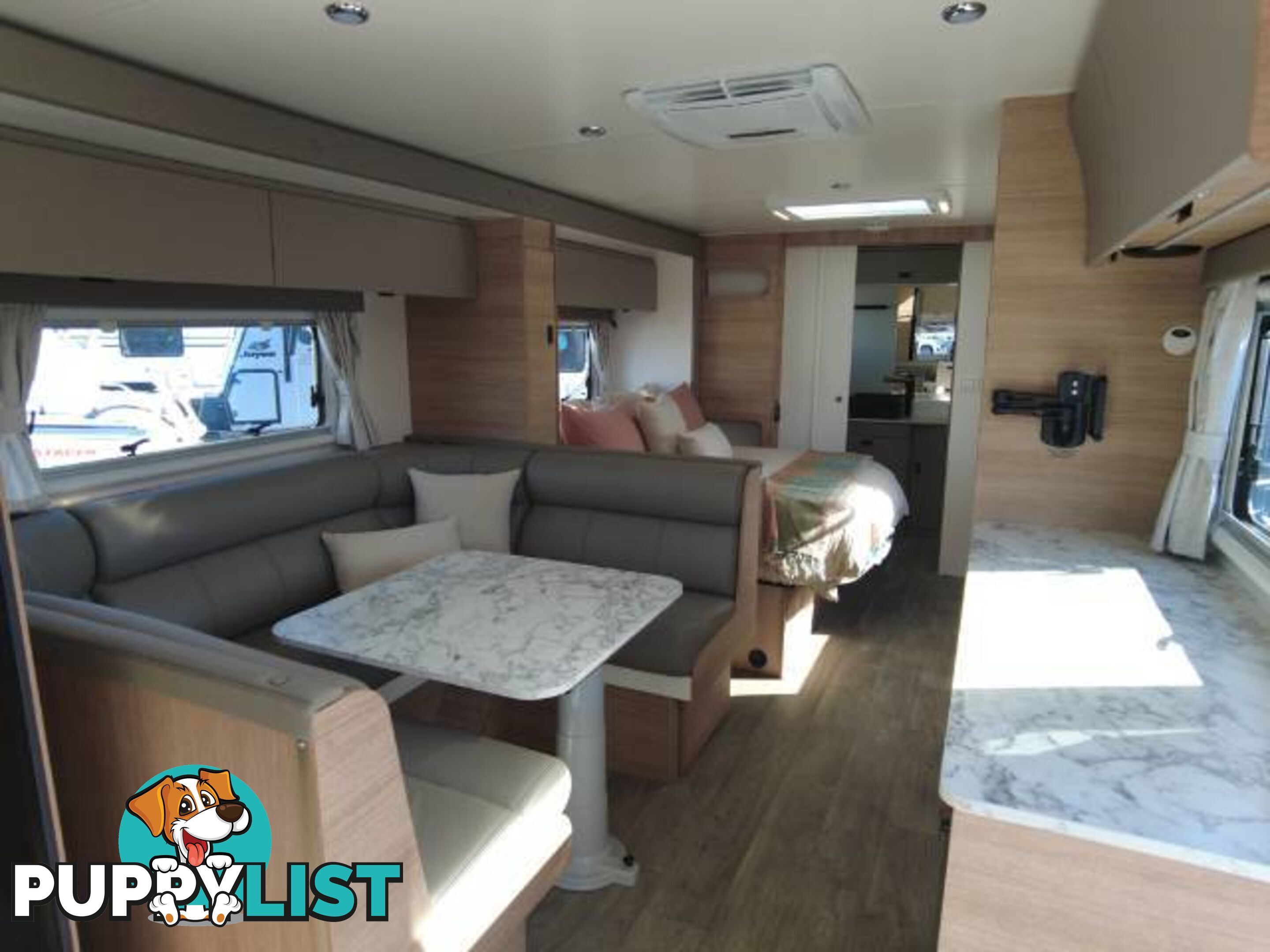 2024  JAYCO SILVERLINE  24.75-4.SL-MY24 CARAVAN