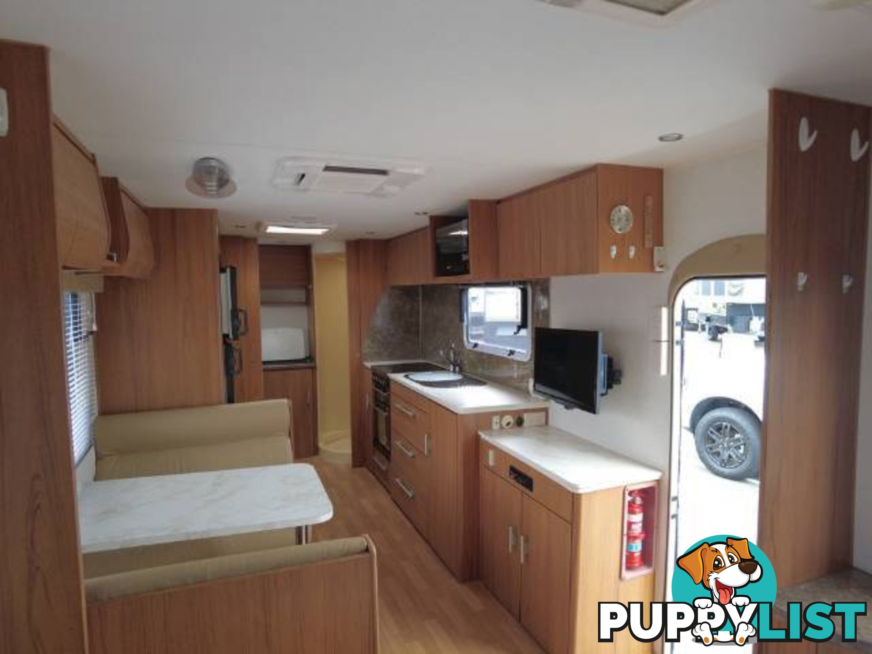 2010  JAYCO STERLING  23.72-5.10ST CARAVAN