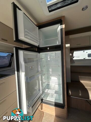 2025  JAYCO SILVERLINE  21.65-4.OB.SL-MY25 CARAVAN