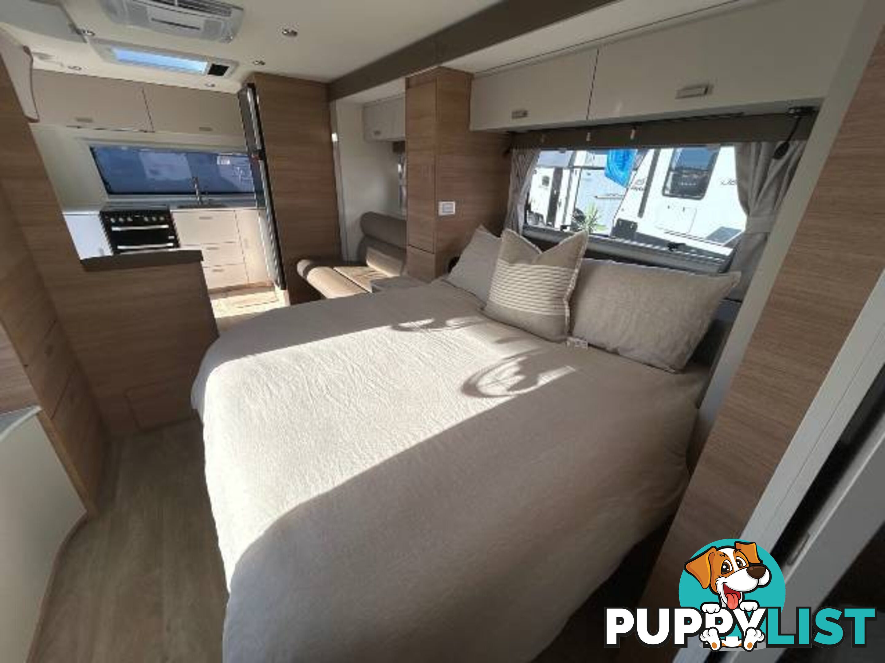 2025  JAYCO SILVERLINE  21.65-4.OB.SL-MY25 CARAVAN