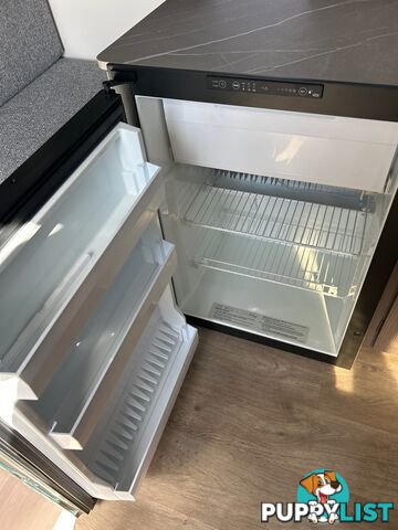 2025  JAYCO LARK  CP-MY25 CAMPER