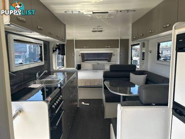 2019  LEADER CARAVANS SILVER  21.65-7 CARAVAN