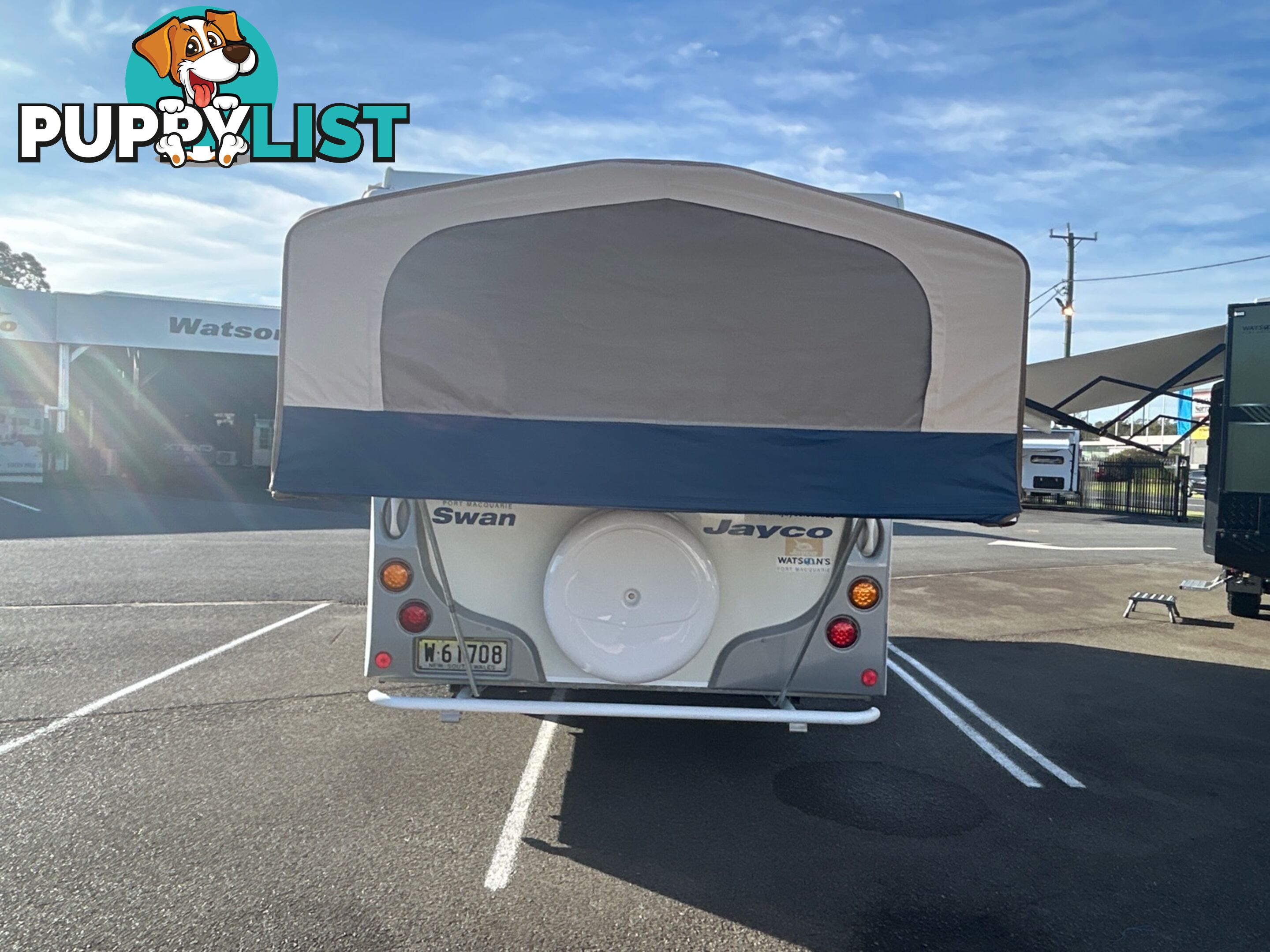 2010  JAYCO SWAN  TOURING CAMPER TRAILER