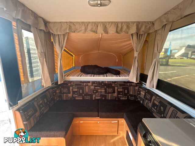 2010  JAYCO SWAN  TOURING CAMPER TRAILER