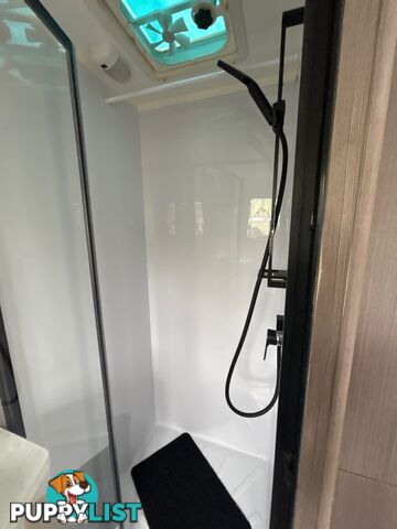 2020  JAYCO SILVERLINE  24.75-4 Caravan