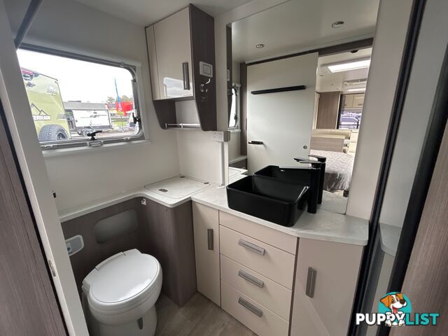 2020  JAYCO SILVERLINE  24.75-4 Caravan