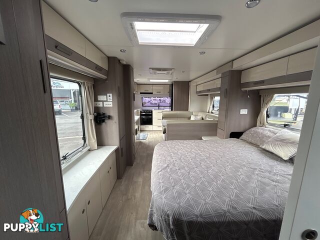 2020  JAYCO SILVERLINE  24.75-4 Caravan
