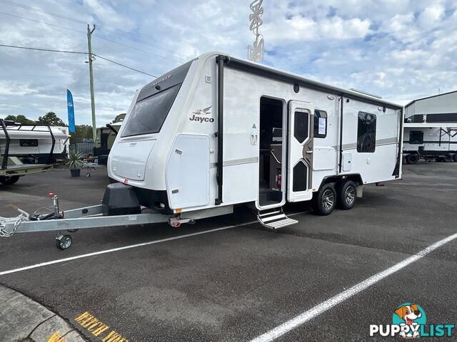 2020  JAYCO SILVERLINE  24.75-4 Caravan