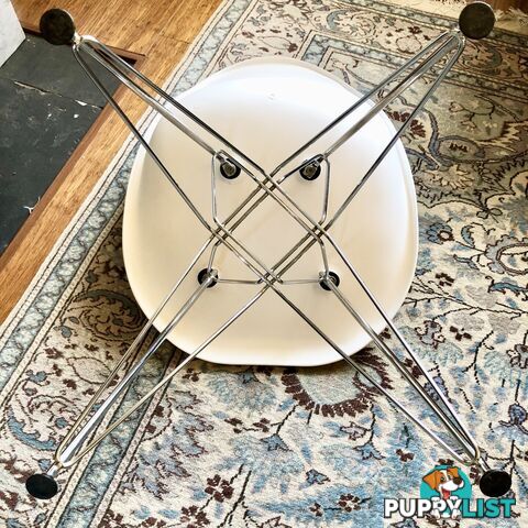 💺4 X MCM-style Eames Replica DSW Eiffel Tower Dining Chairs White