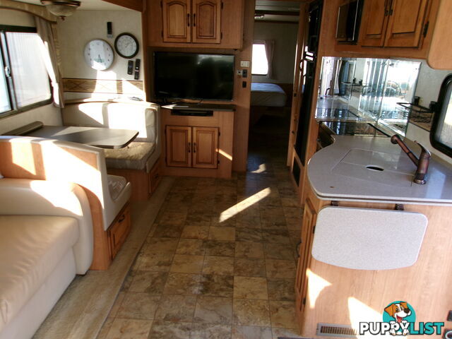 Coachmen Mirada 35' Motor hame
