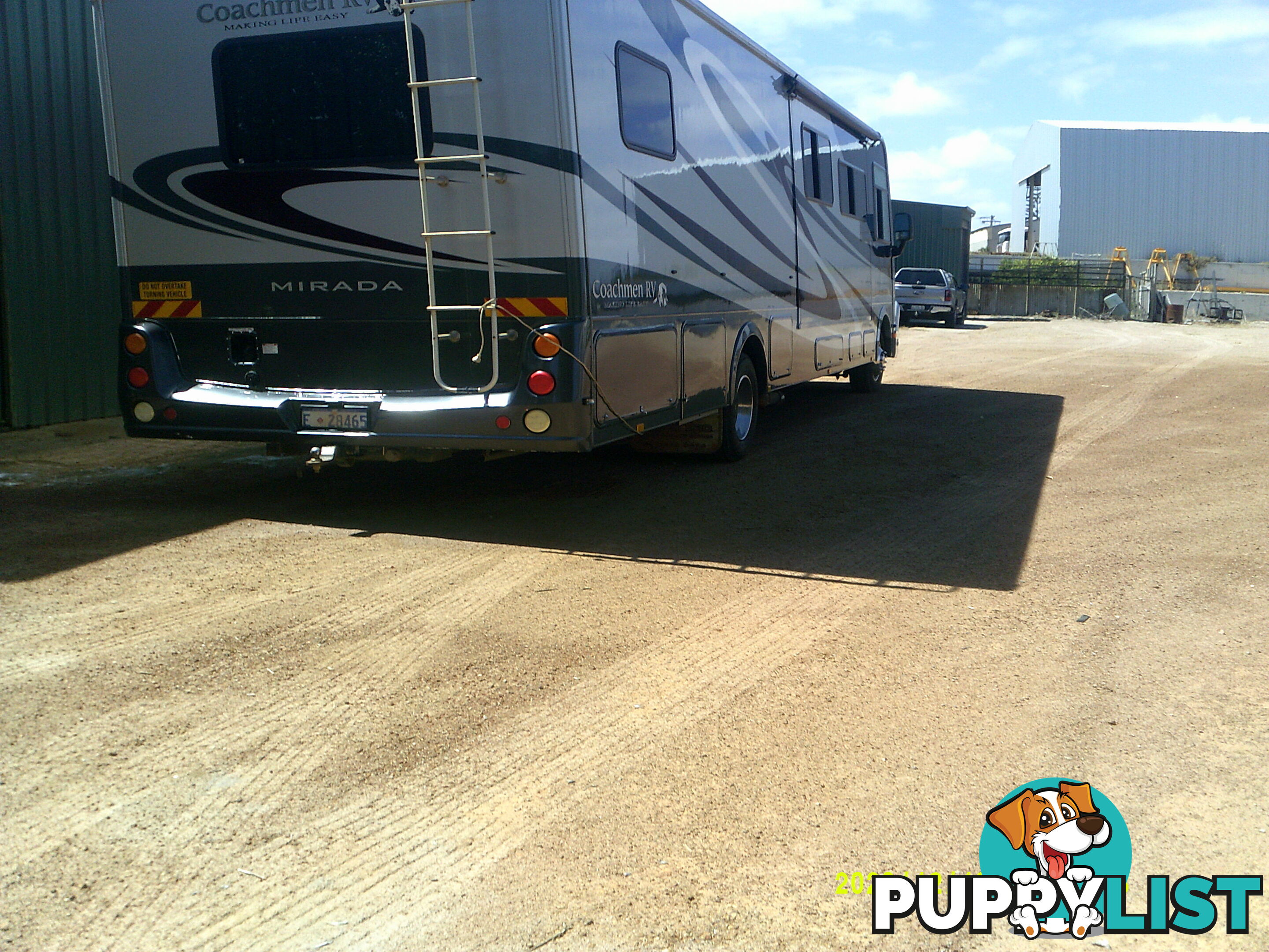 Coachmen Mirada 35' Motor hame