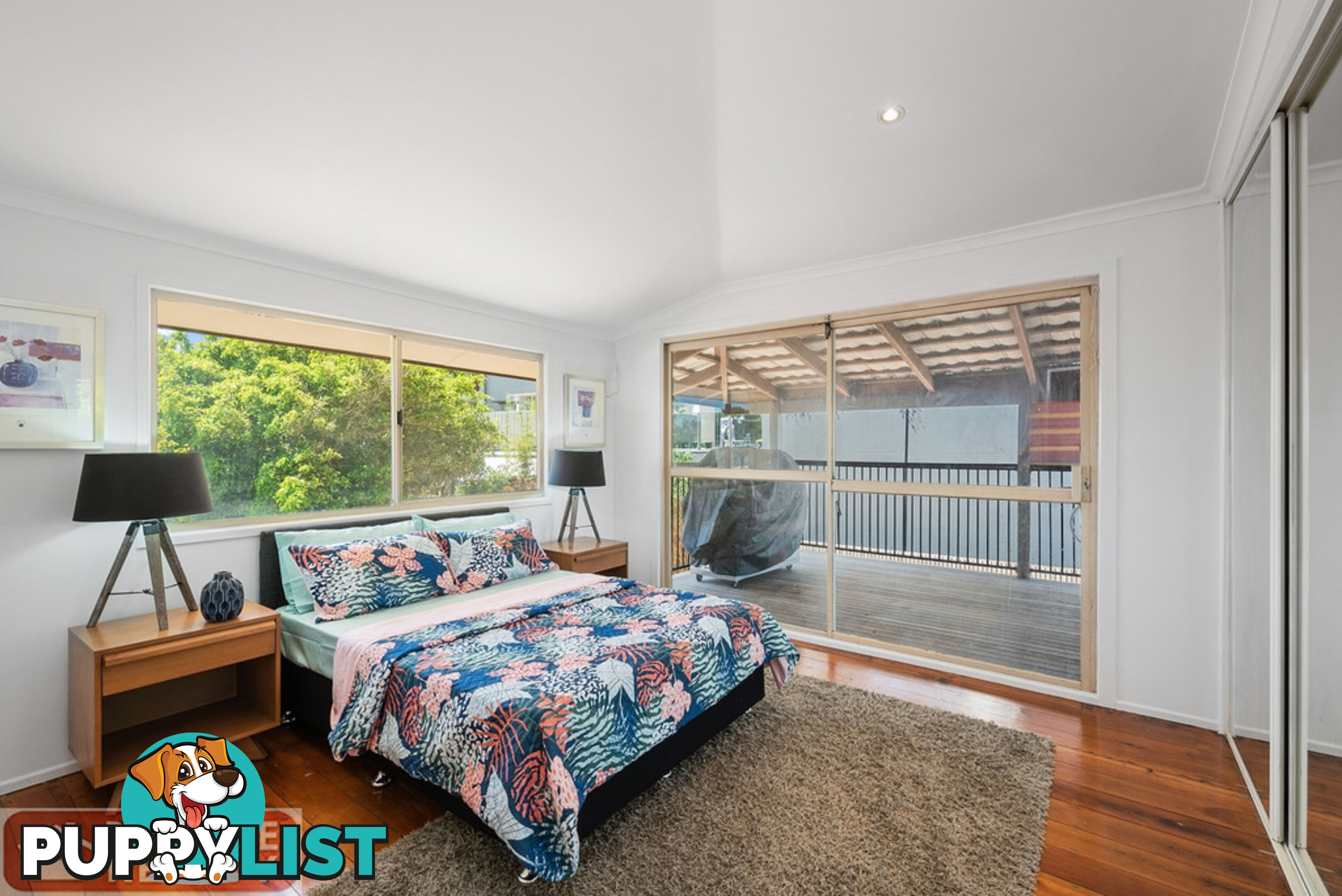 76 Hornibrook Esplanade CLONTARF QLD 4019