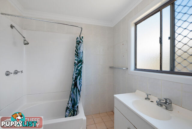 76 Hornibrook Esplanade CLONTARF QLD 4019