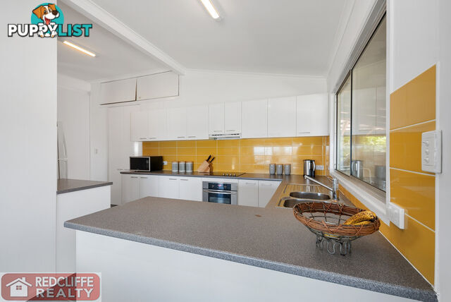 76 Hornibrook Esplanade CLONTARF QLD 4019