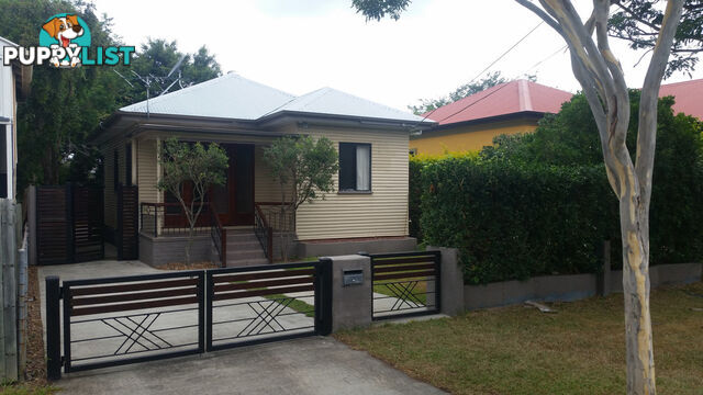 3 Frawley Street SCARBOROUGH QLD 4020