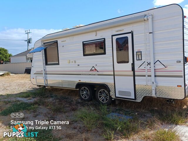 2015 Colorado Caravans pioneer 1 owner