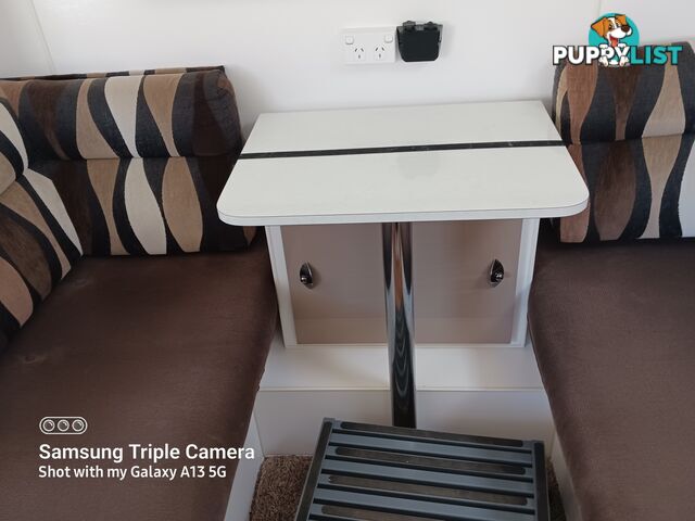 2015 Colorado Caravans pioneer 1 owner