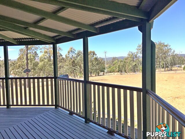 195 Lakes Drive LAIDLEY HEIGHTS QLD 4341