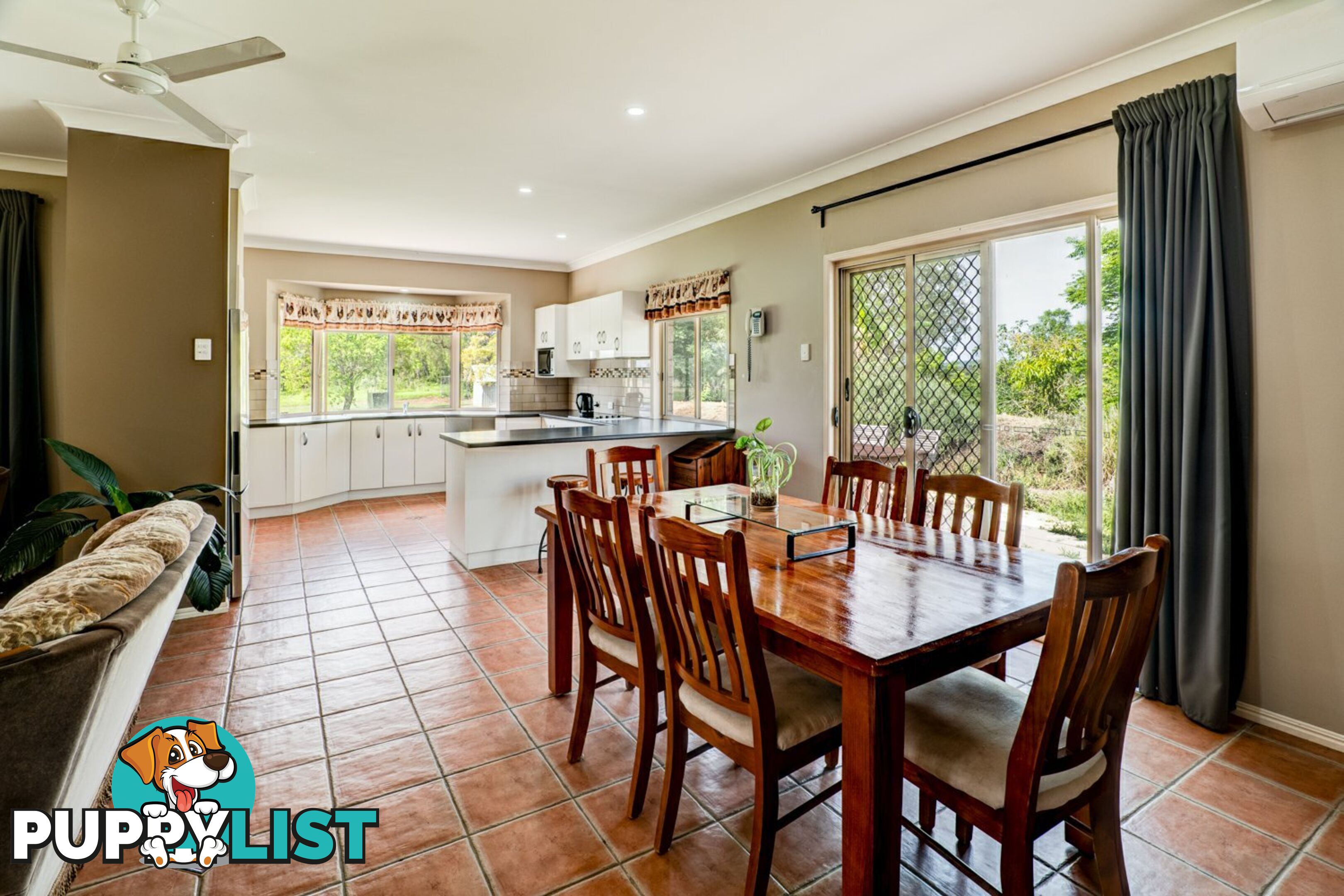 8 Harm Road FOREST HILL QLD 4342