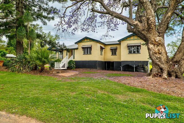 7 Harm Road FOREST HILL QLD 4342