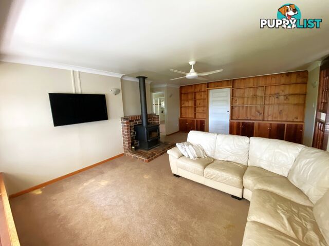 15 Krugers Road SPRING CREEK QLD 4343