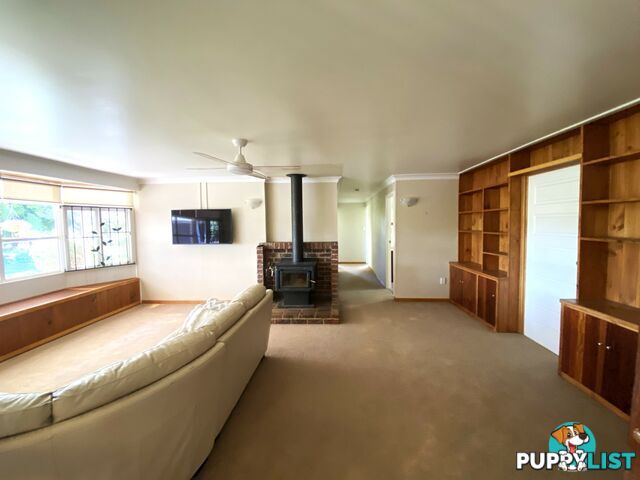 15 Krugers Road SPRING CREEK QLD 4343