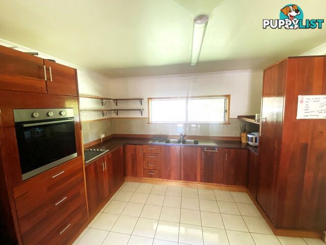 15 Krugers Road SPRING CREEK QLD 4343