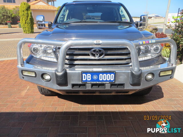 2014 Toyota Landcruiser VX Wagon Automatic