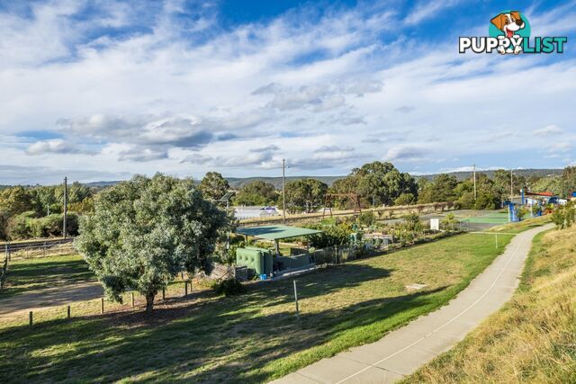 2/88 Henderson Road QUEANBEYAN NSW 2620