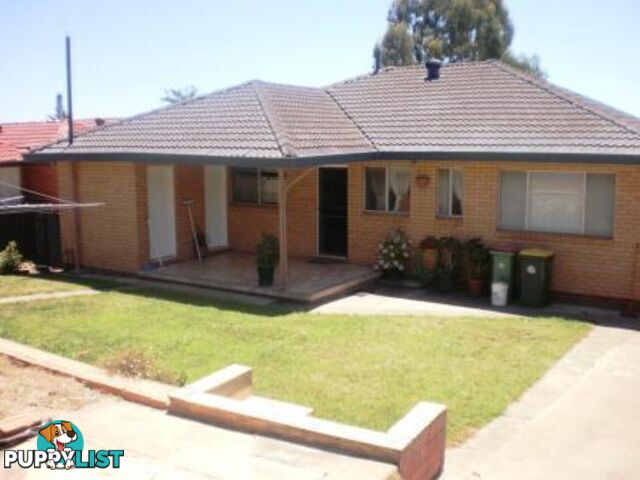 56 Richard Avenue QUEANBEYAN NSW 2620